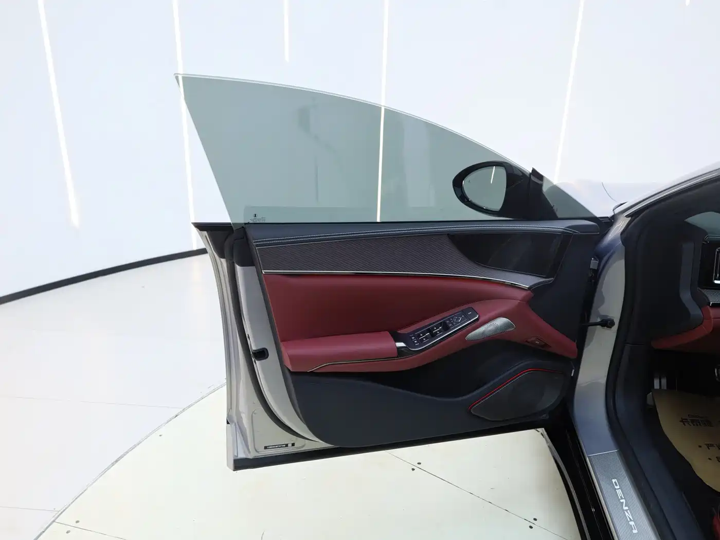 Denza Z9GT 2026 2026 Model Yi San Fang Flash Charge Flagship Edition