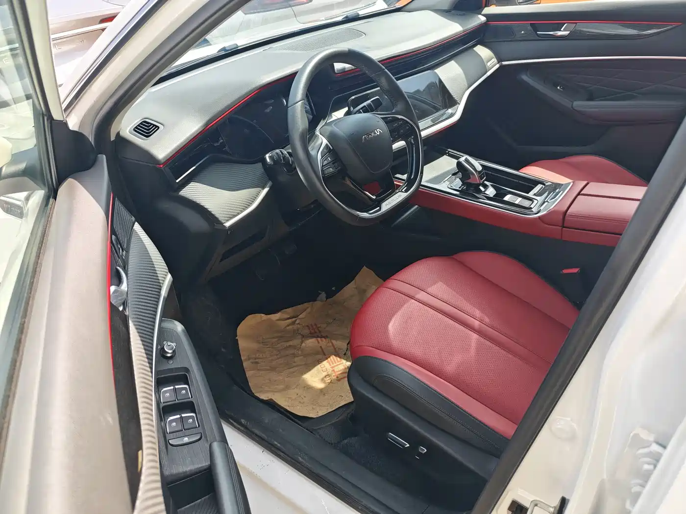 Dongfeng Aeolus Yixuan MAX 2022 2021 1.5T Trendy Dad Edition