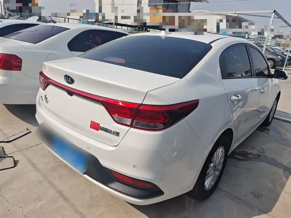 Kia K2 2017 Sedan 1.4L AT 15th Anniversary Special Edition GLS фото 5