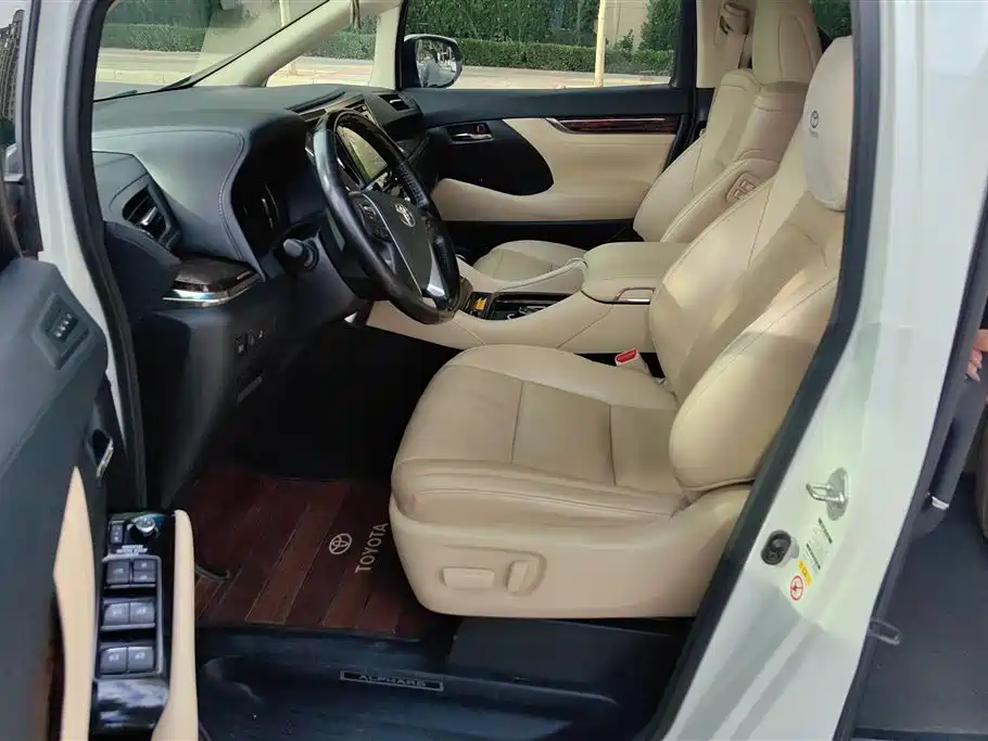Toyota Alphard 2018 Facelift 3.5L Luxury Edition фото 9