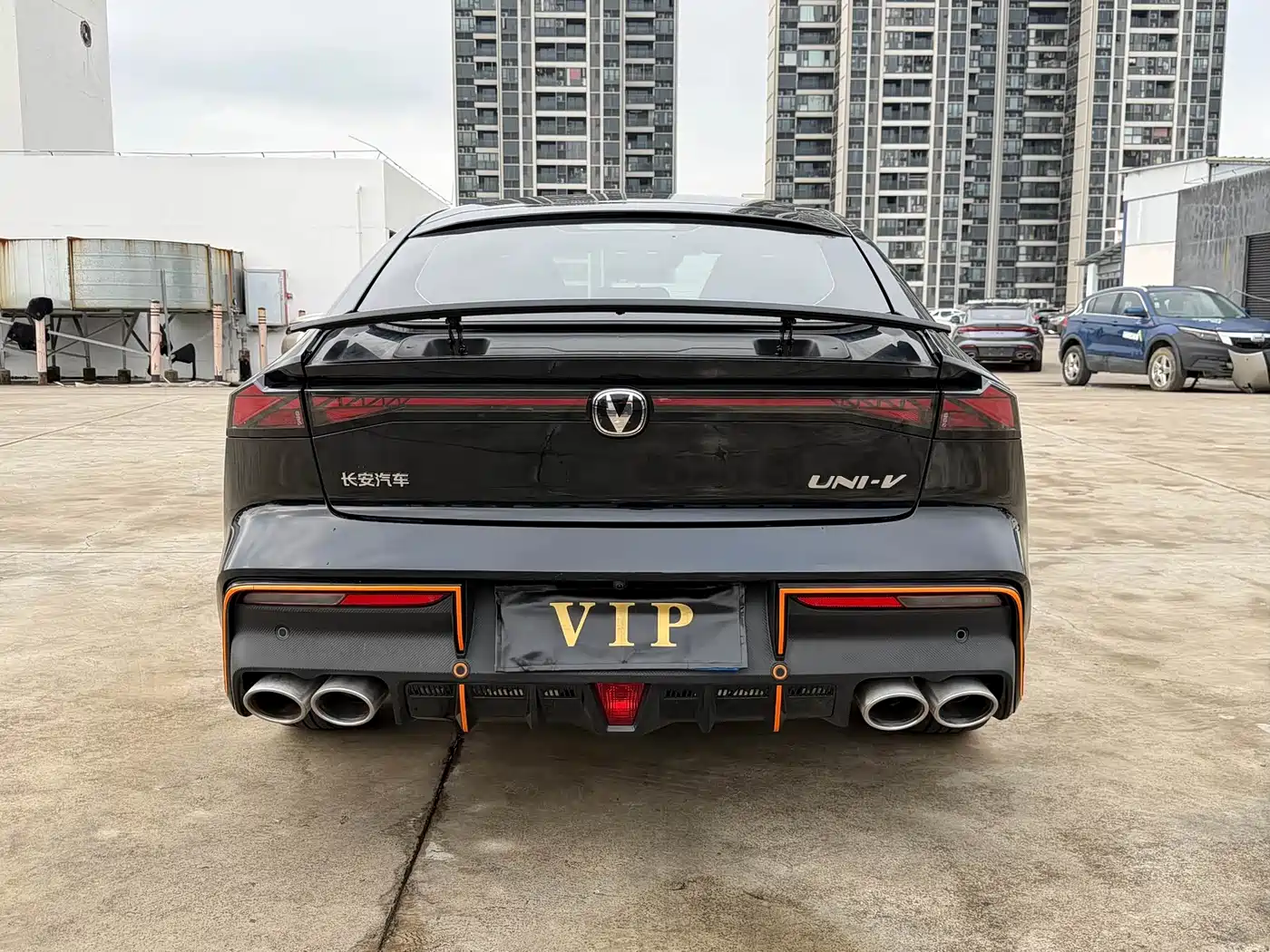 CHANGAN UNI-V