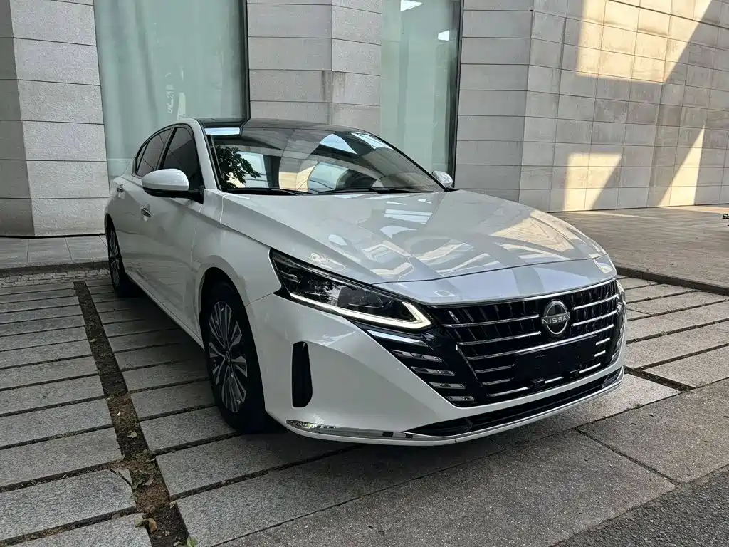 Nissan TEANA, миниатюра 3