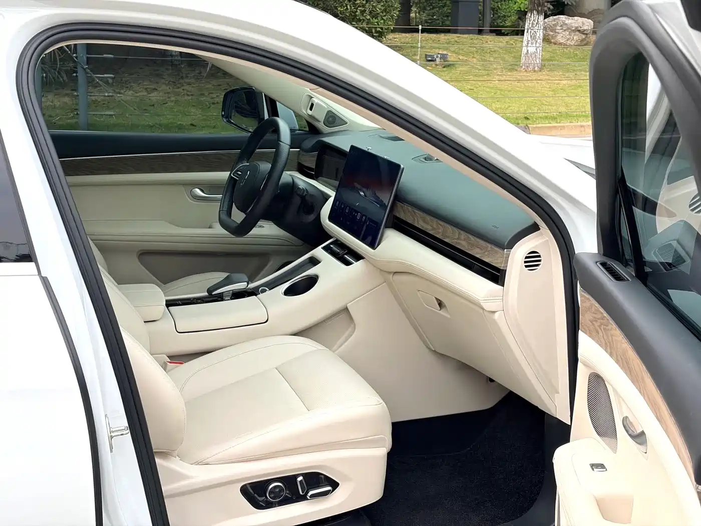 AITO Wenjie AITO M5 2022 2022 Extended Range AWD Flagship