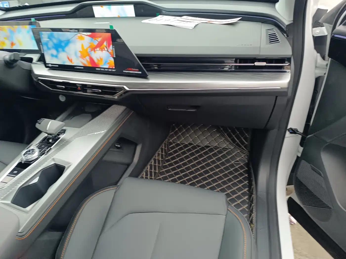 CHANGAN CHANGAN AUCHAN Z6