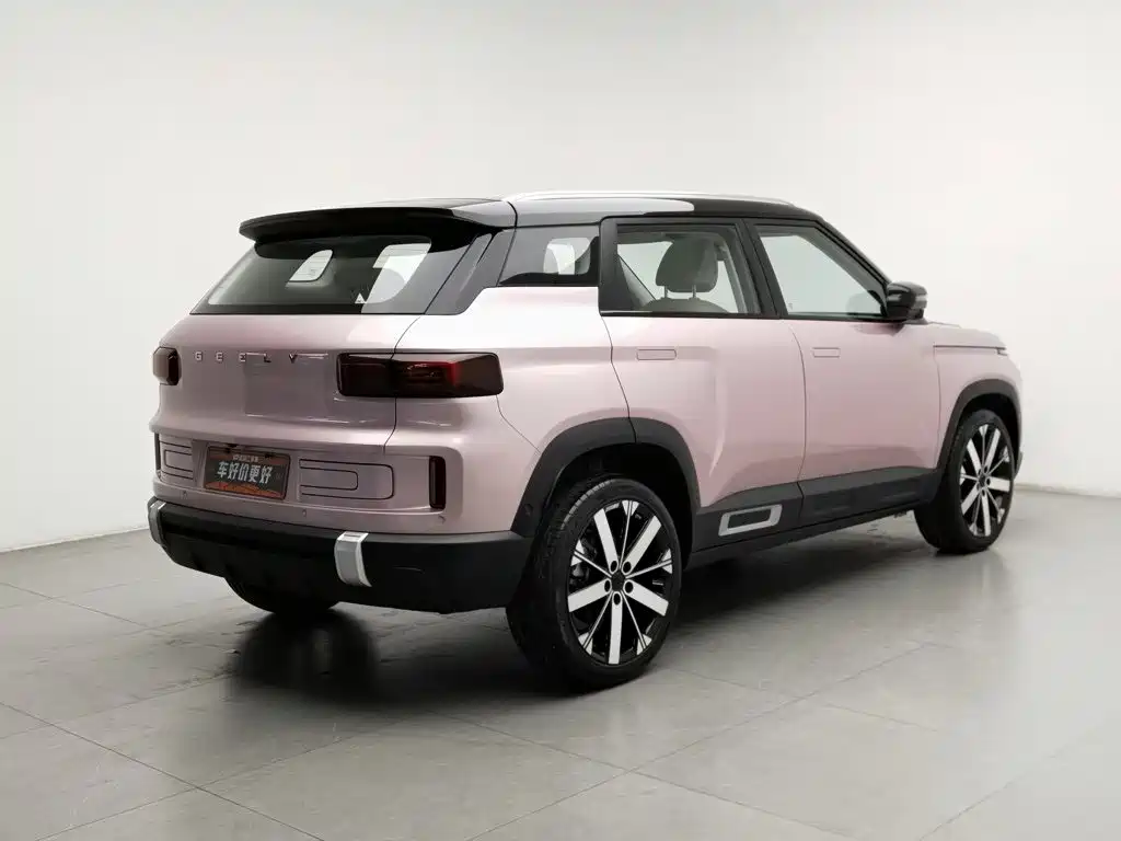 Фото 2 - Geely ICON