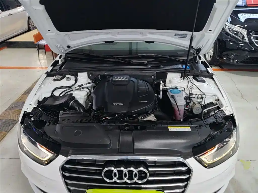 Audi A4L 2016 35 TFSI Collector's Edition Automatic Standard фото 20