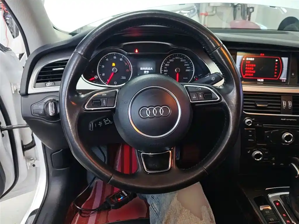 Audi A4L 2016 35 TFSI Collector's Edition Automatic Standard фото 11