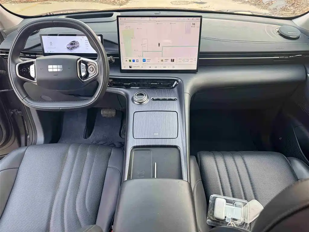 GEELY GALAXY GALAXY E5