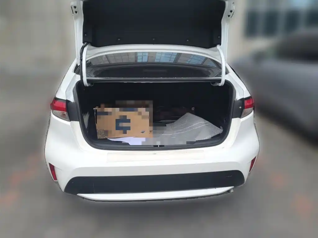 Toyota Levin 2022 Dual Engine 1.8H E-CVT Luxury Edition фото 15