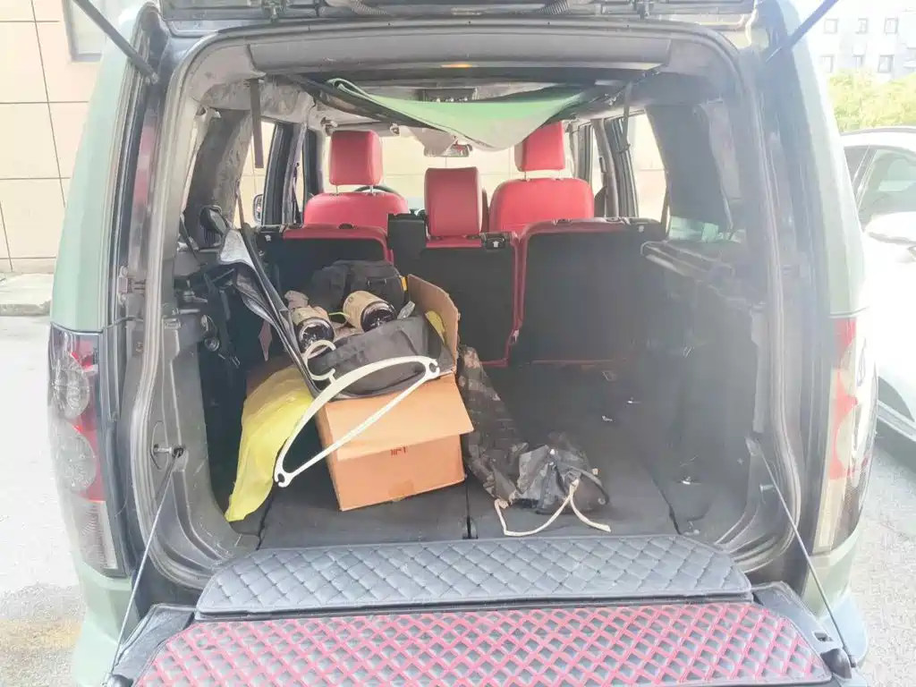 Фото 5 - Land Rover Discovery