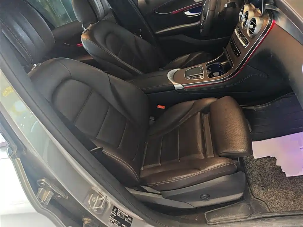 Mercedes-Benz GLC 2020 GLC 300 L 4MATIC Dynamic фото 20