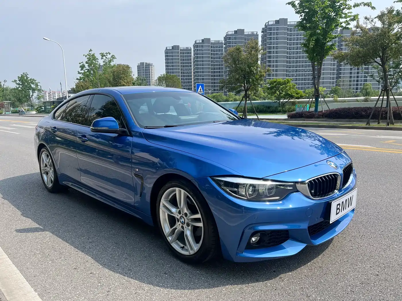 BMW 4 Series 2017 425i Gran Coupe Leading M Sport Package фото 3