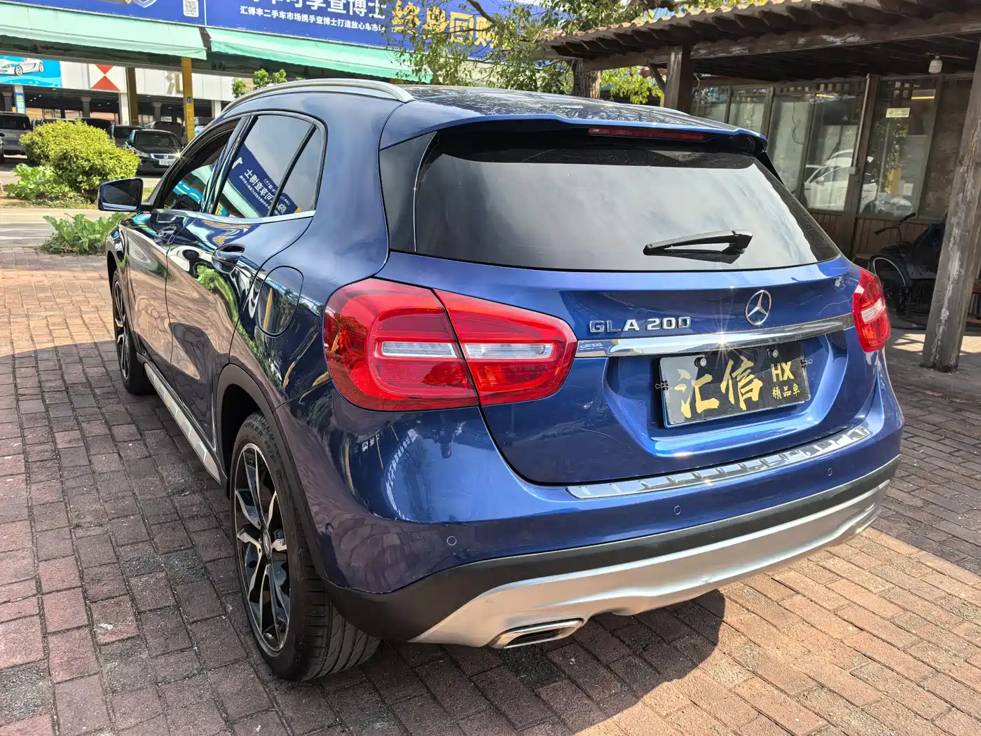 Mercedes-Benz GLA 2016 GLA 200 Blues Edition фото 10