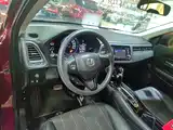 Photo 10 - Honda Vezel