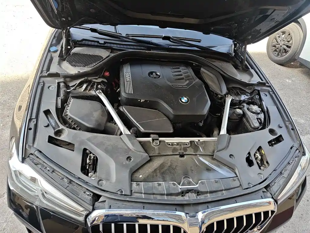 BMW 5 Series 2022 Model Second Facelift 530Li Leading M Sport Package фото 16