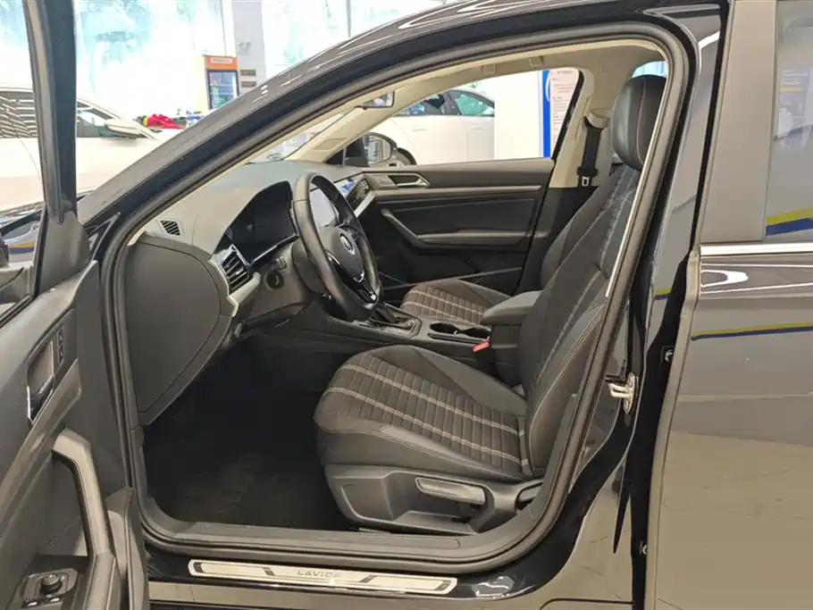 Volkswagen Lavida 2022 280TSI DSG Comfort Edition фото 9