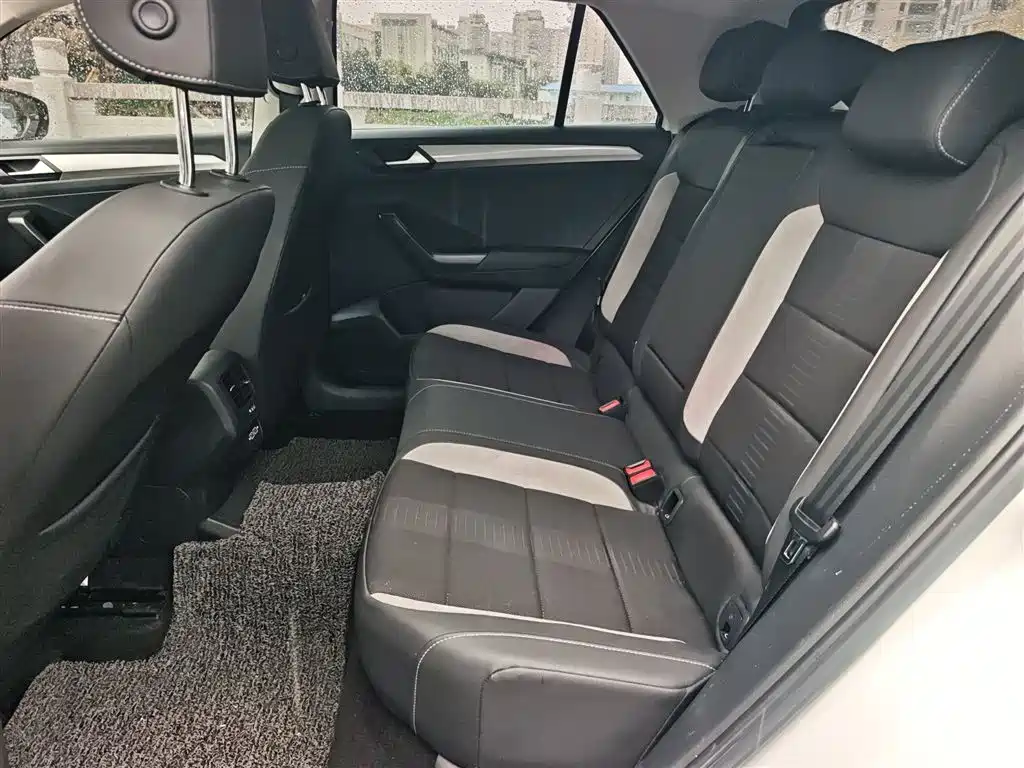 Volkswagen T-ROC 2022 280TSI DSG 2WD Elite PLUS фото 15