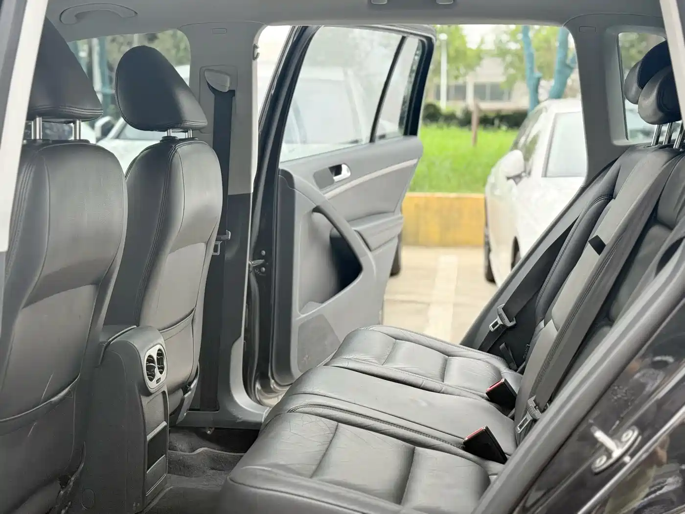Volkswagen Tiguan 2013 1.8TSI Auto 2WD Comfort Edition фото 11