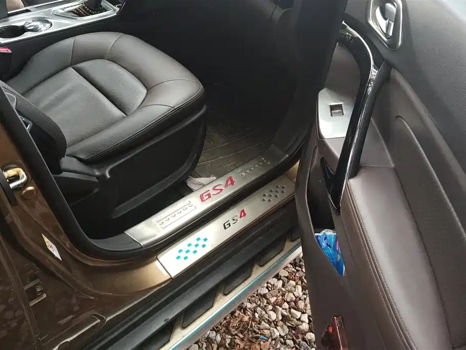GAC Trumpchi Trumpchi GS4 2015 200T G-DCT Luxury Edition фото 8