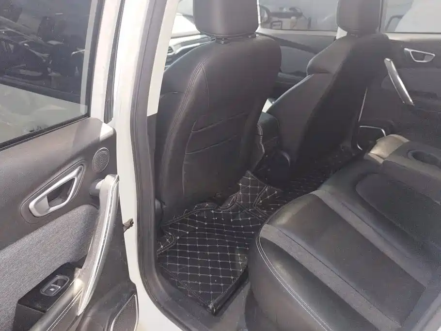 BAIC Beijing EX3 2020 2019 R600 Style Edition