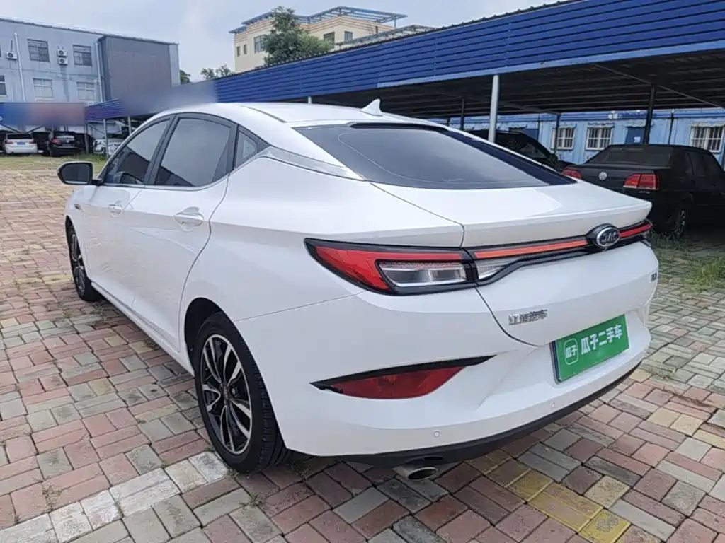 JAC Motors JAC J7 2021 2020 1.5T CVT Elite+ Type