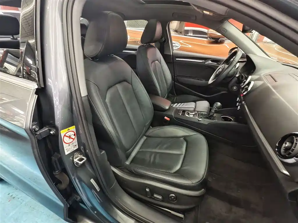 Audi A3 2019 Limousine 35 TFSI Style China VI фото 4