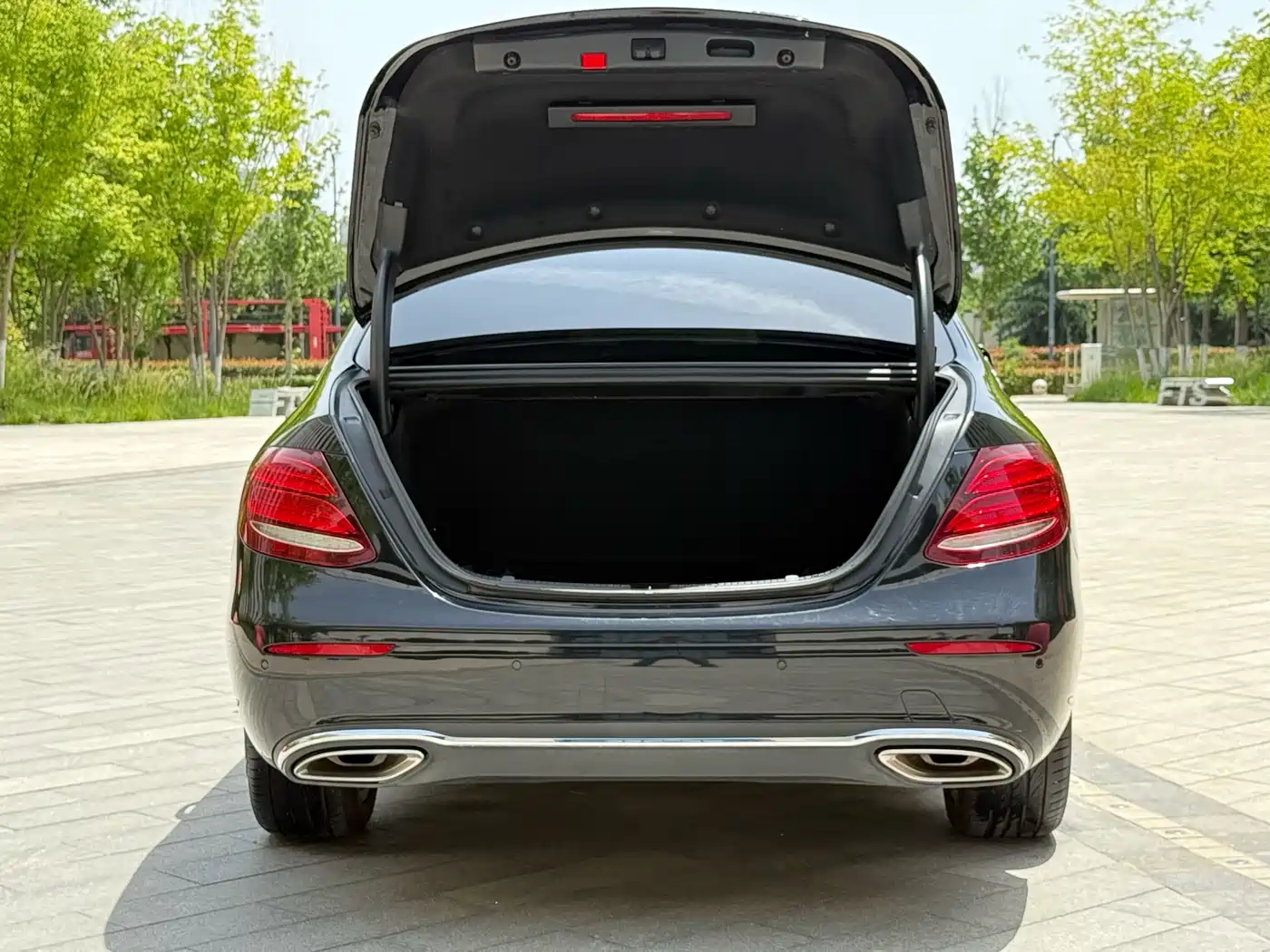 Mercedes-Benz E-Class 2019 Facelift E 300 L Fashion фото 32