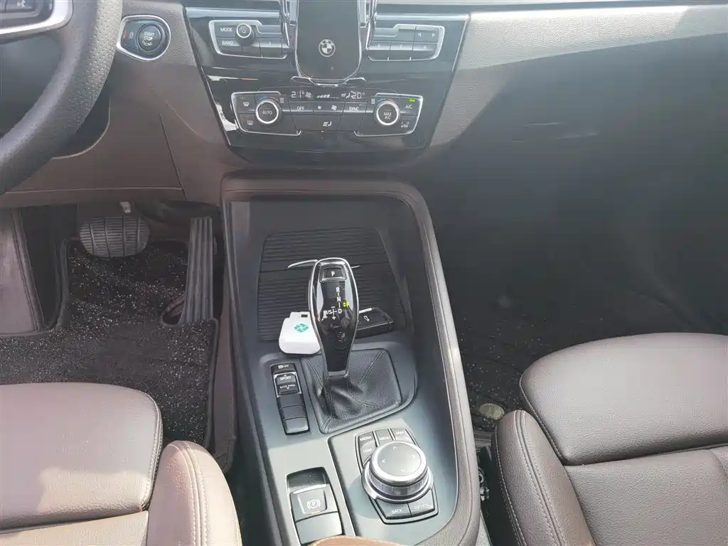 BMW X1 2020 sDrive25Li Leading Model фото 14