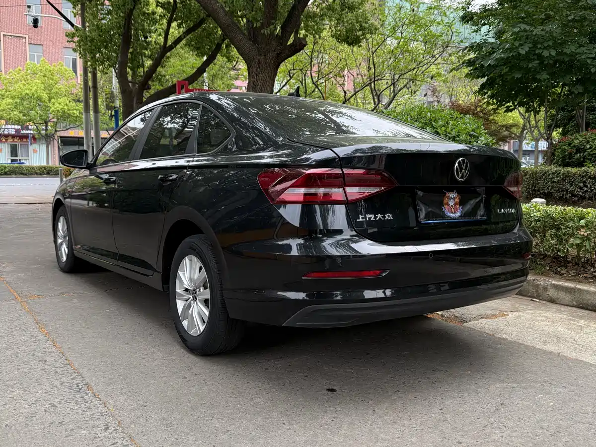 Volkswagen Lavida 2022 1.5L Auto Trend Edition фото 12