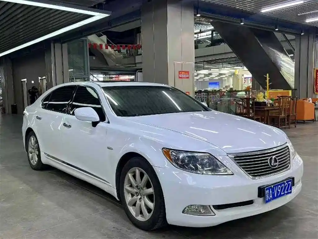 Lexus LS 2006 460L фото 5