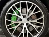 صورة 8 - Lynk & Co 05