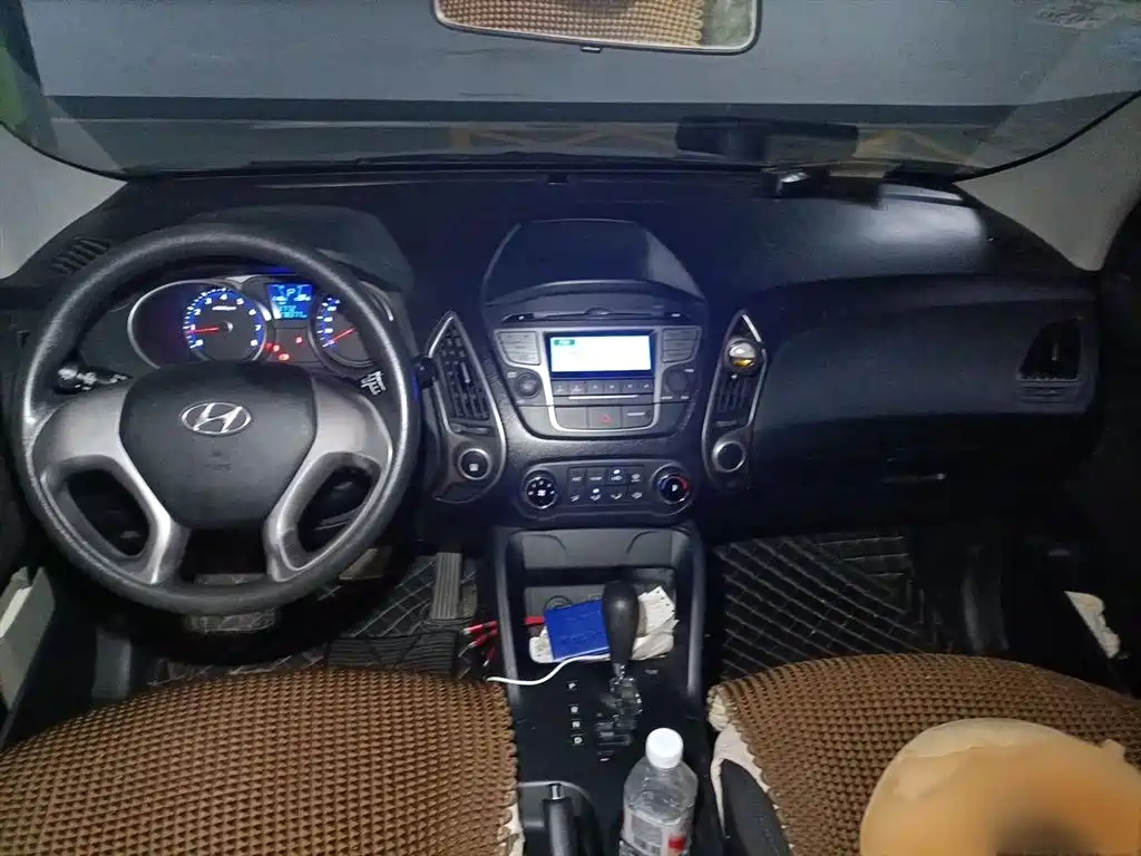 Hyundai Beijing Hyundai ix35 2013 2.0L Automatic 2WD Comfort GL China IV фото 13