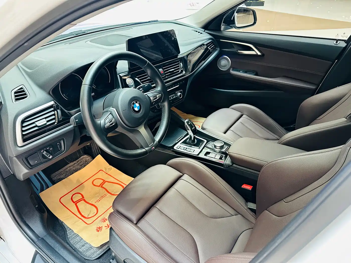 BMW 1 Series 2021 125i M Sport Black Night Edition фото 8