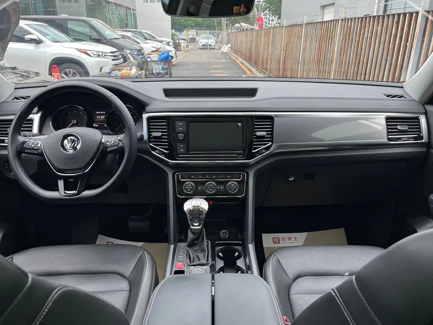 Volkswagen Teramont 2019 380TSI 4WD Luxury Edition China VI фото 11