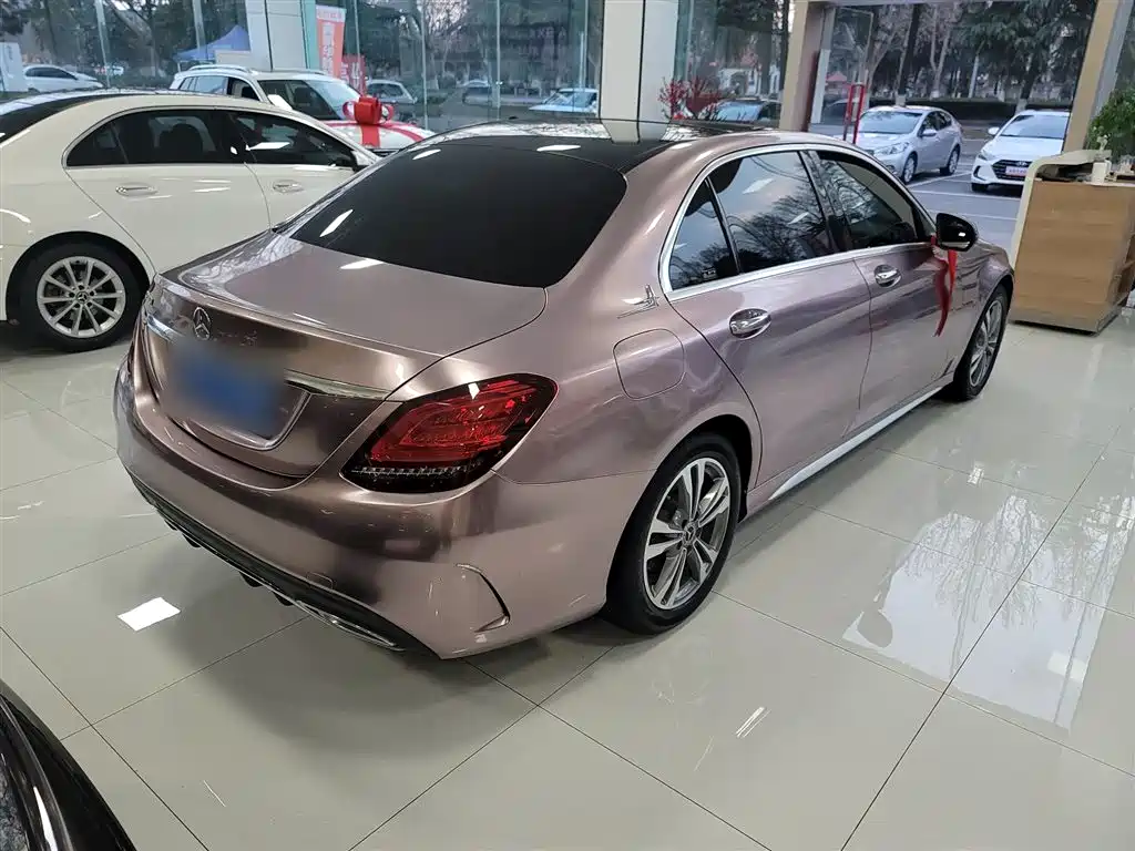 MERCEDES-BENZ CLASS C