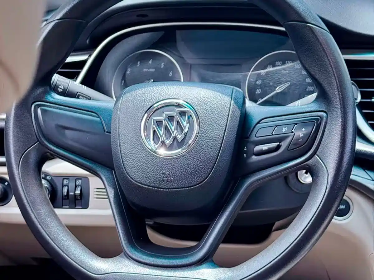 Фото 13 - Buick Excelle