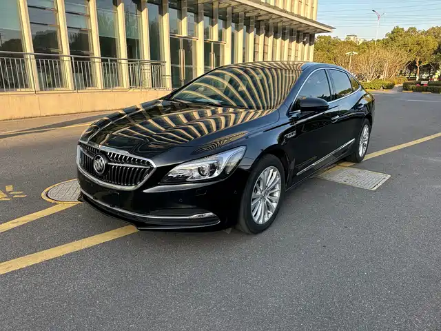 BUICK LACROSSE