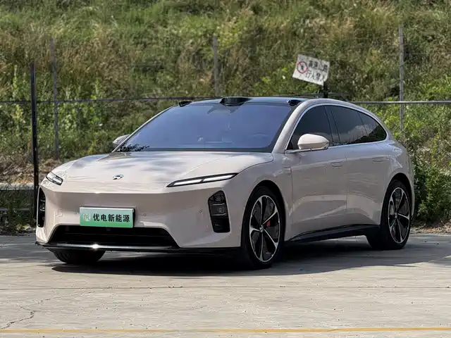 NIO ET5T 2025 75kWh Touring