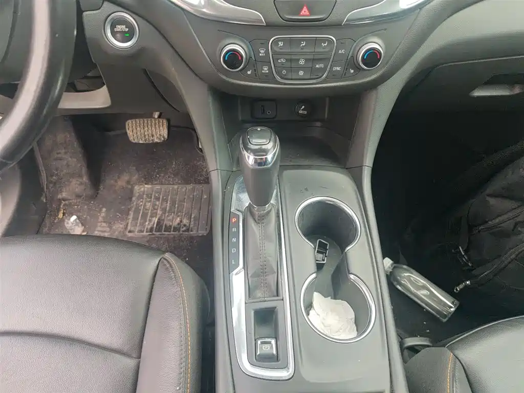 Chevrolet Equinox 2017 535T Automatic Realm Edition фото 10