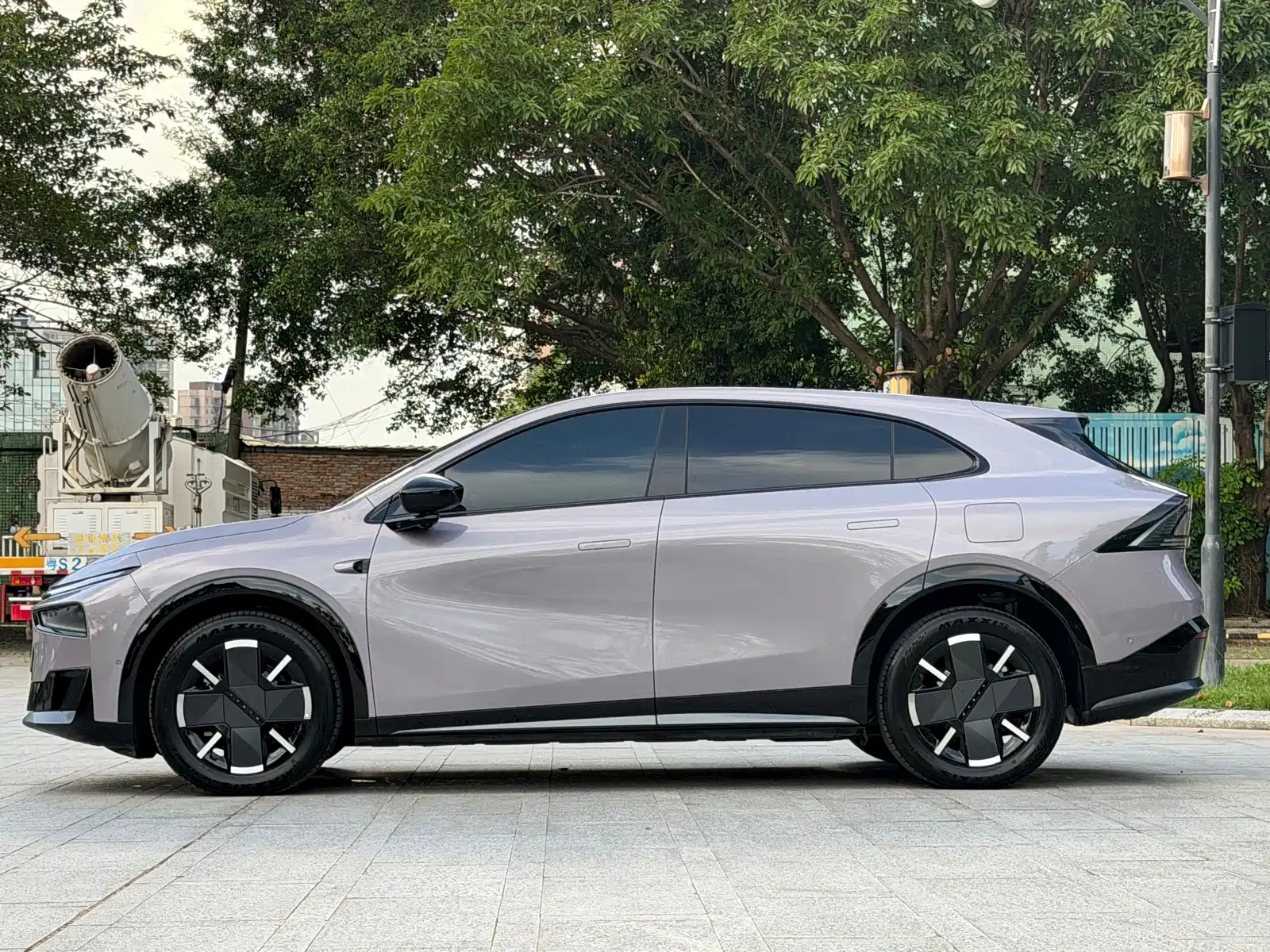 Фото 4 - XPeng G7