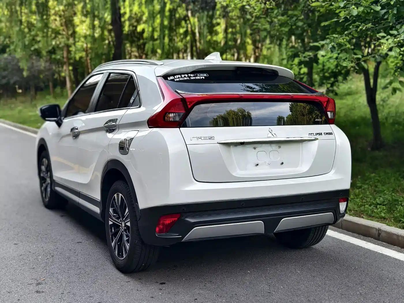Mitsubishi Eclipse Cross 2018 1.5T CVT AWD True Self Edition фото 14