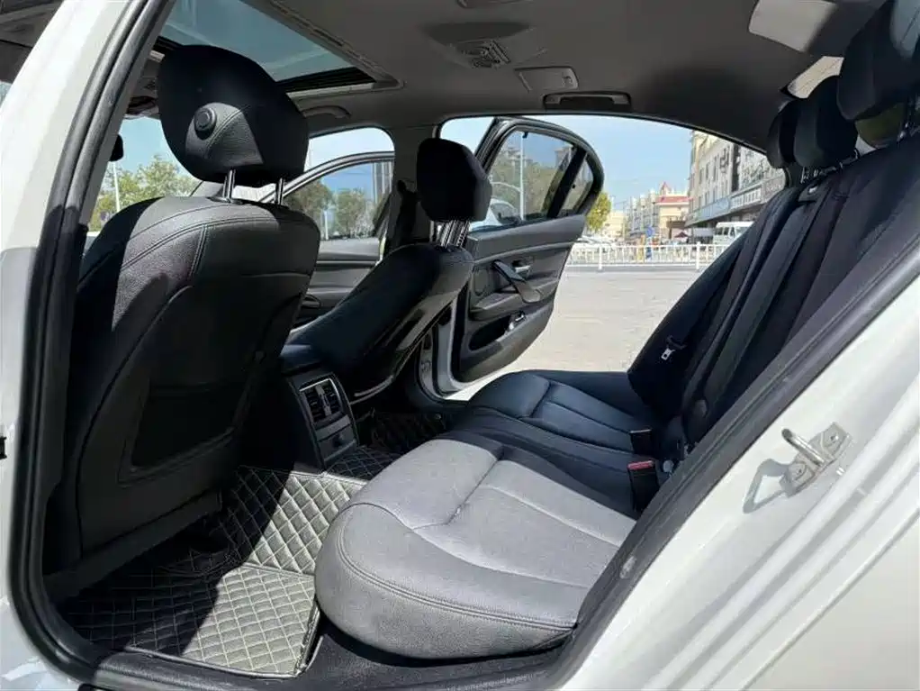 BMW 3 Series 2019 320Li Fashion Type фото 8