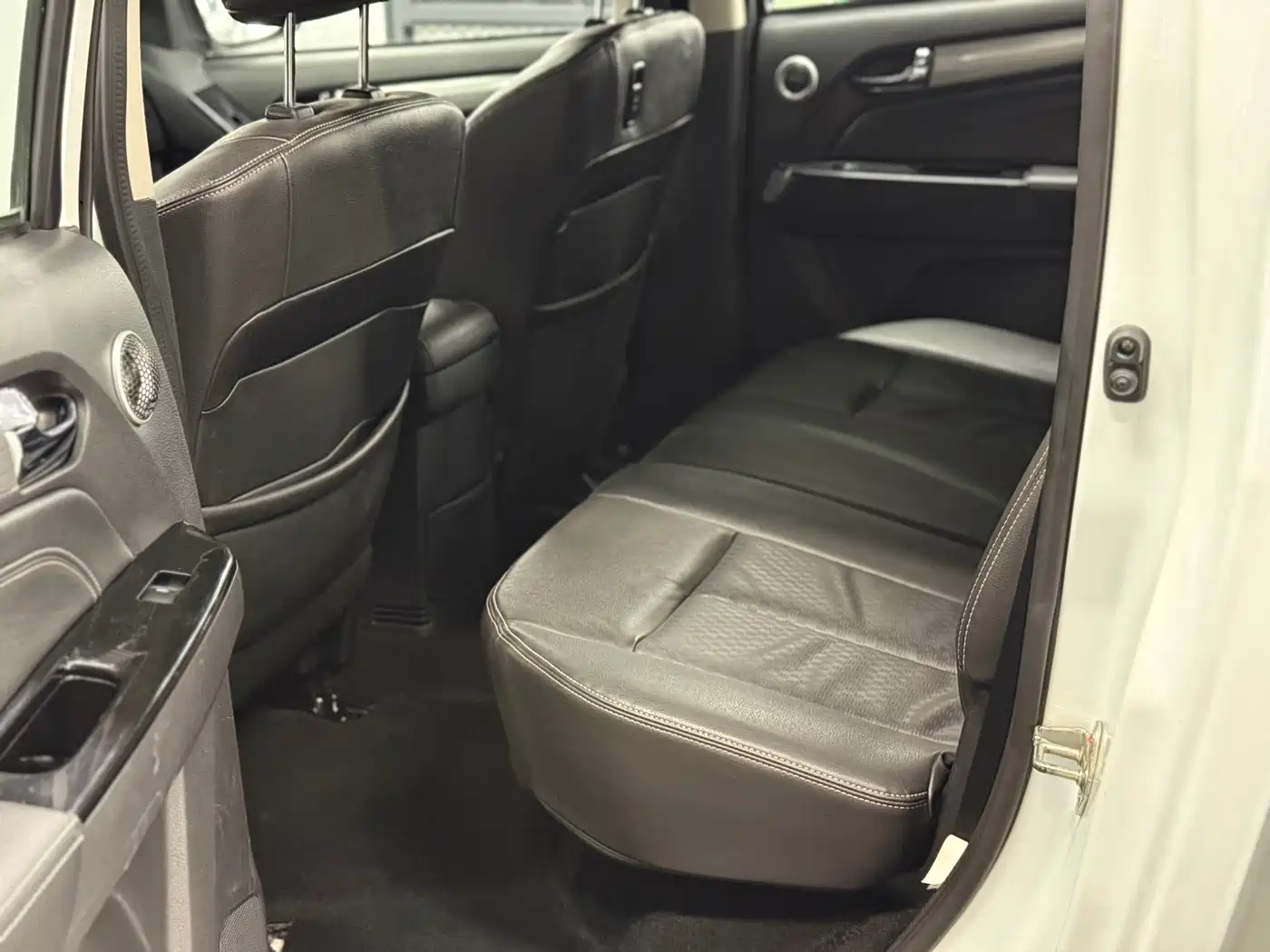 Фото 9 - Isuzu D-MAX