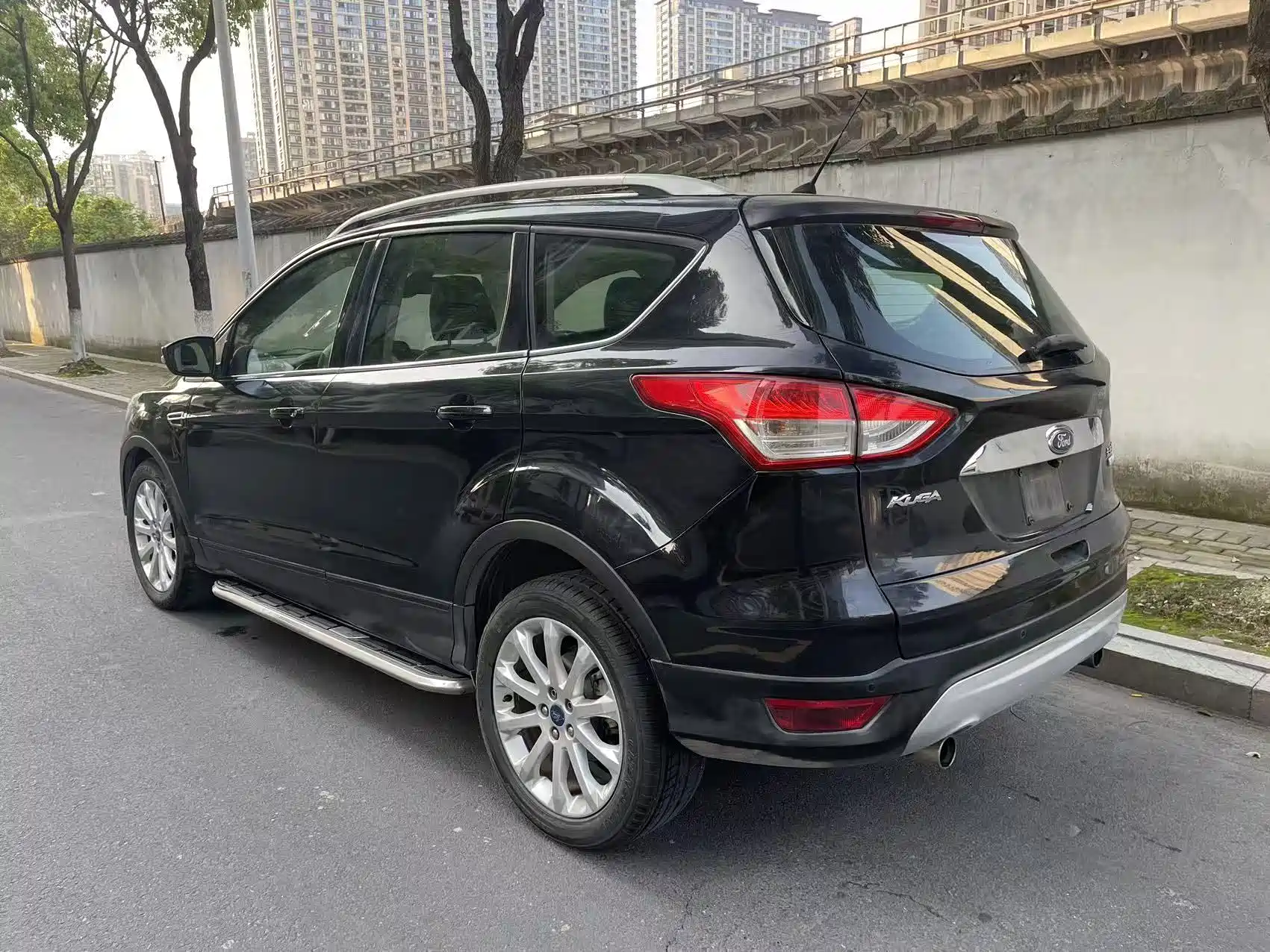 Photo 4 - Ford Kuga
