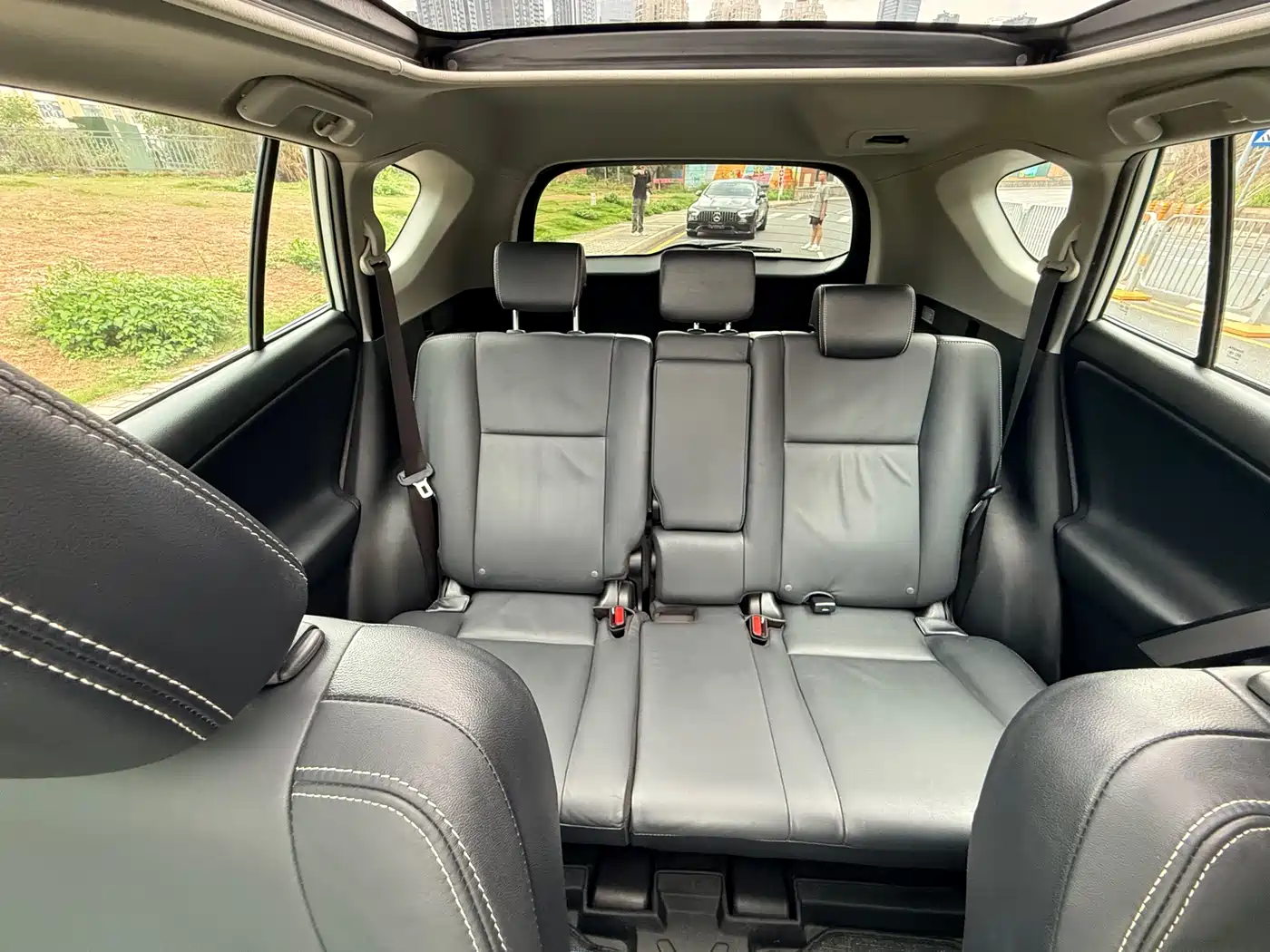 Toyota RAV4 Rongfang 2016 2.5L Automatic 4WD Elite фото 17