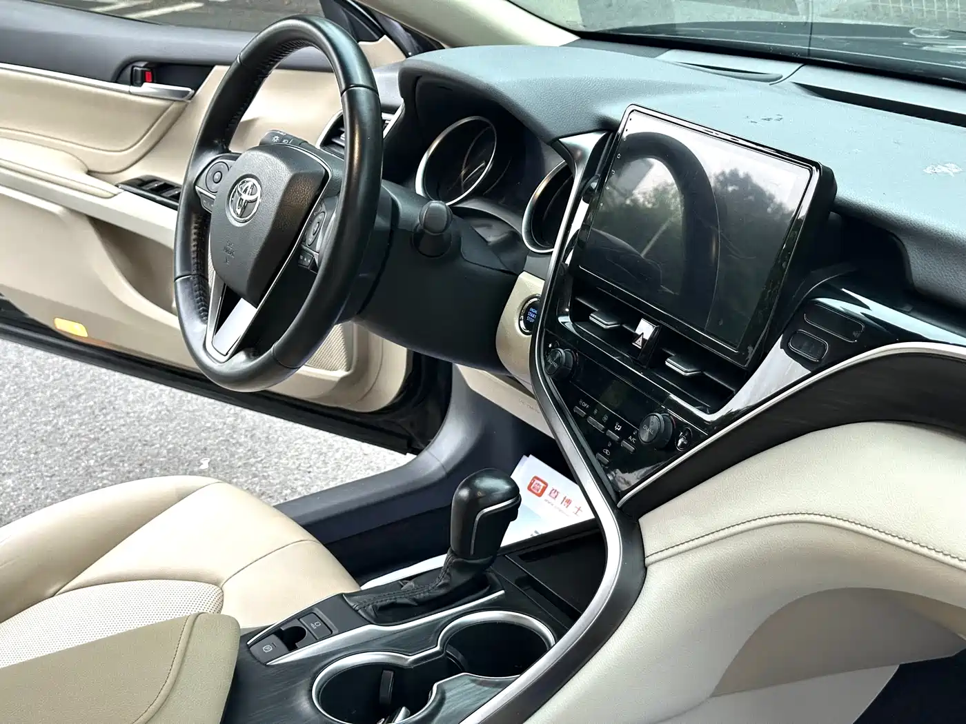 Toyota Camry 2021 2.0G Luxury Edition фото 14