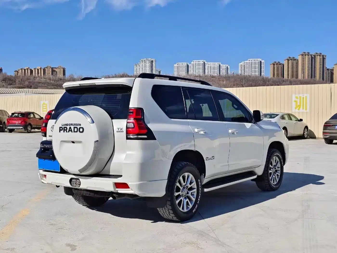 Toyota Prado 2019 3.5L Automatic TX-L Zunxiang Edition with Rear-mounted Spare Tire фото 7
