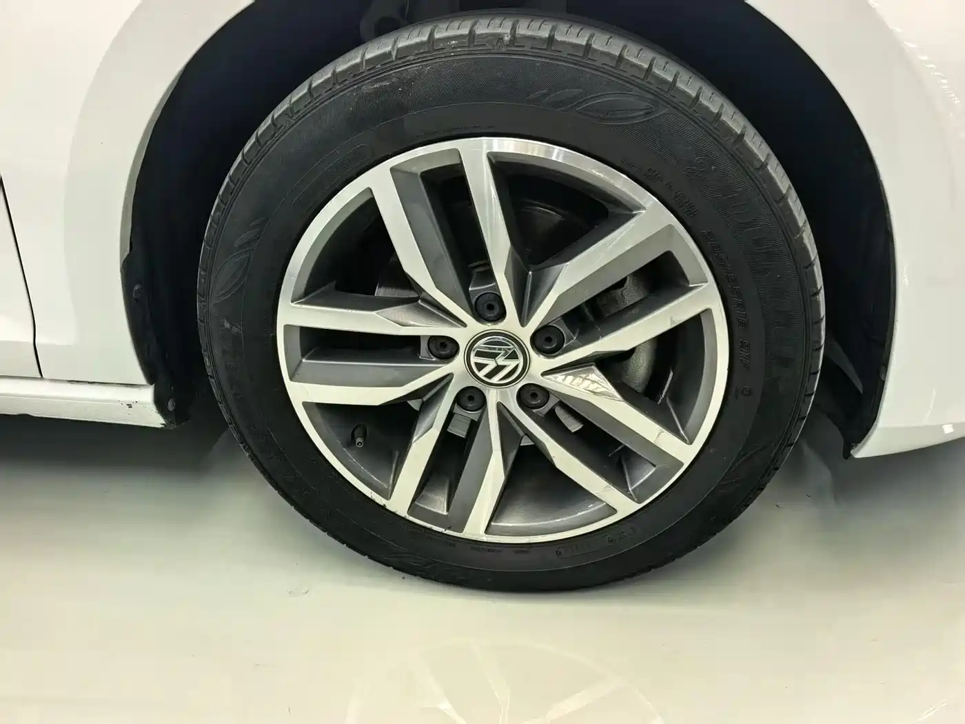 Volkswagen Golf 2016 230TSI Automatic Luxury фото 14