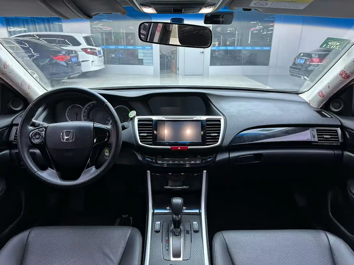 Honda Accord 2016 2.0L Elite Edition фото 5