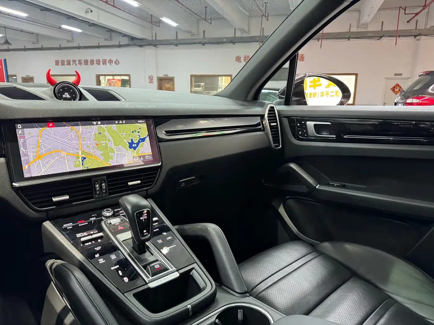 Porsche Cayenne 2018 Cayenne 3.0T фото 11